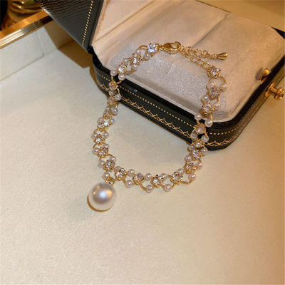 High-end Fashion Bracelet Luxury French Light Pearl Gold-plated Diamond-encrusted