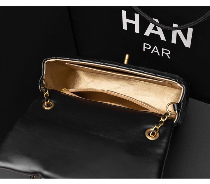 กระเป๋าสะพายสายโซ่สไตล์ชาแนล-ขนาด8นิ้ว-ซับในสีทองสวยหรู