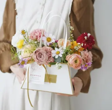 Shop Flower Bouquet Paper Bag online - Sep 2023