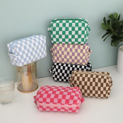【jw】✺❖┅  Ins Checkerboard Knitted Large-Capacity Lattice Makeup multi-function storage Organizer