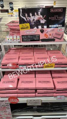 [พร้อมส่ง] Chocolate Born Pink BLACKPINK 6 P  เค้ก Black Pink limited กล่องละ 6 ชิ้นจำหน่ายที่ประเทศญี่ปุ่น