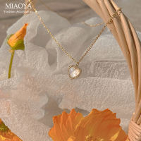 MIAOYA Fashion Jewelry Shop INS สร้อยคอหัวใจอาวุโส ผู้หญิง นักเรียนจี้เพทายใส สร้อยคอสีทอง