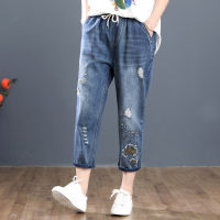 Big Size Women Jeans Elastic Waist Embroidery Vintage 8/10 Denim Pants