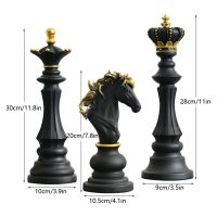 Resin Retro International Chess Figurine For Interior King Knight Sculpture Home Desktop Decor Living Room Decoration