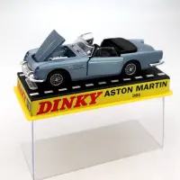 【Be worth】 Mamas &amp; Babies ของเล่น Atlas 1:43 Dinky 110 Aston Martin Blue Diecast Models ของขวัญ