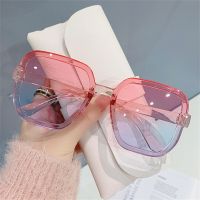 Fashion Large Frame Sunglasses Women Trendy Gradient Sunglasses Men Shades Uv400 Goggle Eyewear Oculos De Sol Car Assceeories Goggles