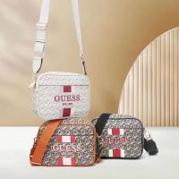 GUESS New European and American casual fashion printed letters all-match small square bag camera bag one-shoulder Messenger womens bag