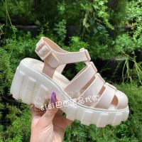 【ready stock】NewMelissa-Womens thick soled thick heel sandals retro Caligae casual beach womens shoes