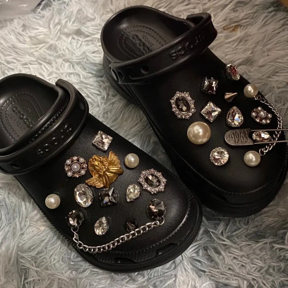 Arline】Women Elegant Princess Style Vintage Designer Croc Charms DIY Clogs  Shoe Buckle Bundle Flower pin Gothic boy Girls Decorations