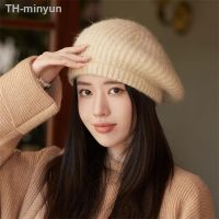 minyun หมวกสตรีฤดูหนาว ผู้หญิงหมวกหรูหราหมวกหมวกขนสัตว์อบอุ่นหญิงฤดูใบไม้ร่วง/ฤดูหนาวหมวกถัก สีดำ สีเบจ สีกากี