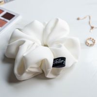 teller of tales scrunchies : jasmine (garden of eden collection)