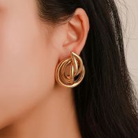 [COD] AliExpress Best Selling Irregular Earrings European and Folding Three-dimensional Stud