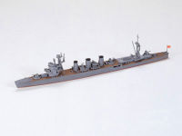 31323  TAMIYA Model 1/700 Japanese Light Cruiser Isuzu