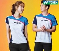 Yonex เสื้อแบดมินตันใหม่2023ฤดูร้อนแห้งเร็วฝึกซ้อมกีฬาระบายอากาศได้สำหรับทั้งหญิงและชายตะกร้าวิ่งกลางแจ้งใส่สบายดูดซับเหงื่อ