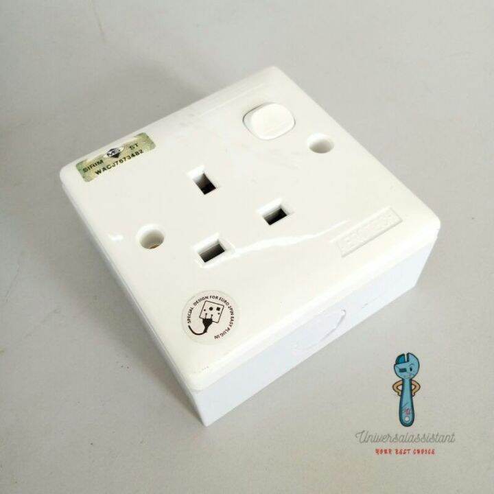 【1 set Socket+Nut Box】13A Single Electric Switch Wall Socket & 3x3
