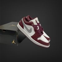 2023 Original J1 LOW BORDEAUX Skateboard shoes Sneakers running shoes