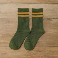 Trendy Japanese style striped mid-pass socks all-match male and female couples Black White Green Gray Grey