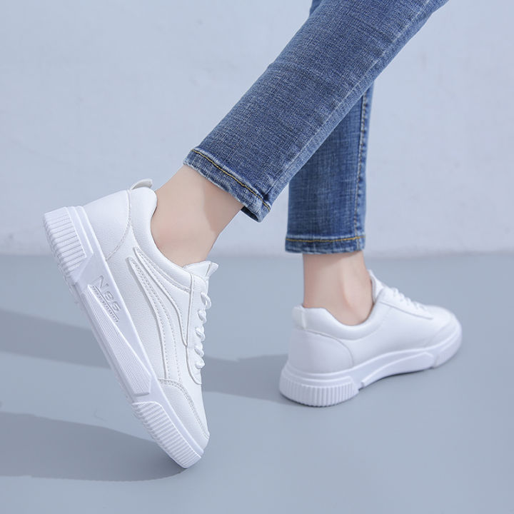 source-รองเท้าผ้าใบสีขาว-hipster-vintage-bege-white-basic-platform-fashion-ins-women-sports-shoes