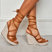 New Arrival April 2022 Women Open Toe Suede Gladiator Platform Heeled