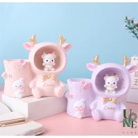 HOT สุด UoneHome พร้อมส่ง ♥ H กล่องใส่ดินสอโคมไฟน่ารัก กระต่ายเบลล่า โคมไฟตั้งโต๊ะ หัวเตียง วัสดุเรซิน สีพาสเทลน่ารัก ของขวัญ Very Hot โคมไฟตั้งโต๊ะled โคมไฟตั้งโต๊ะน่ารัก โคม ไฟ ตั้งโต๊ะ อ่าน หนังสือ โคมไฟตั้งโต๊ะ