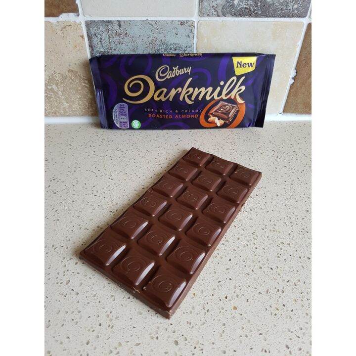 import-foods-cadbury-dark-milk-roasted-almond-85g-แคดเบอรี-ดาร์กมิลค์-ผสมอัลมอนด์คั่ว-85-กรัม