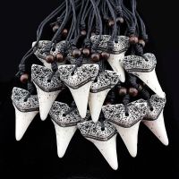 10pcs Real Teeth Yak Bone Wood beads Tooth Amulet Charm Pendant Necklace Wax Cord Fashion Chain Necklaces