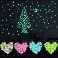 ZZOOI 50Pcs Luminous 3D Stars Stickers Luminous In Dark Night Fluorescent Wall Art 3D Home Decals for Kids Room Ceiling Switch Decor