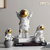 3ชิ้น/เซ็ตคริสต์มาสนักบินอวกาศ Figurines เรซิ่นนักบินอวกาศดวงจันทร์ประติมากรรมตกแต่งนักบินอวกาศรูปปั้นของขวัญสำหรับเด็กของเล่นตกแต่งบ้าน