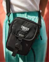 พร้อมส่ง !! กระเป๋าสะพายข้าง Unisex TRULY Multi-Task Series Bag รุ่น ละ (Leave)