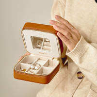 กล่องใส่เครื่องประดับ วัสดุหนังวัวแท้100% พกพาสะดวก Wander Travel Jewelry Box