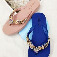 Glitter Flip Flop Slippers Women Summer 2023 Fashion Outdoor Rhinestone Chain Wedge Beach Slippers Flat Sandals