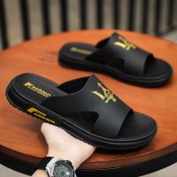 【Hot Sale】 Internet celebrity super hot slippers mens trendy brand summer outdoor stepping on shit feeling flip flops non-slip sports beach sandals a