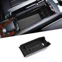 For Mercedes-Benz E-Class W212 2012-2015 Car Central Armrest Storage Box Multi-Ftion Boxes Car Essoriy