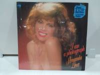 1LP Vinyl Records แผ่นเสียงไวนิล am a photograph Amanda Lear   (H6D48)