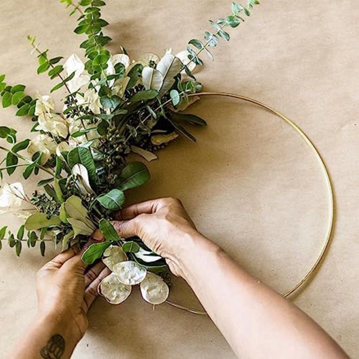 10pcs-12in-metal-floral-hoop-centerpiece-with-stand-for-table-macrame-gold-wreath-ring-centerpiece-table-decorations