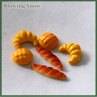 Blowing 6pcs simulation Croissant bread dollhouse อาหารขนาดเล็กขนมครัวของเล่น