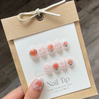 [HANDMADE]Artificial Nail Fingertip Sweetheart Manicure Love Plaid Necklace Broken Diamond Phototpy Nails Reusable and Removable Nails