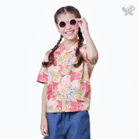 Kids Oversized Summer Shirt เสื้อฮาวายลายดอก ทรง Oversized มาพร้อมกระเป๋าด้านซ้าย จากผ้า Cotton 100% ทอเนื้อเนียนละเอียดและเงานิดๆที่ผิวผ้าแบบซาติน