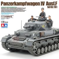 Tamiya รถถังเยอรมัน1/35 35374 Panzerkampfwagen IV Ausf.f Sd Kfz 161กับชุดหุ่นประกอบทหารสำหรับ S DIY