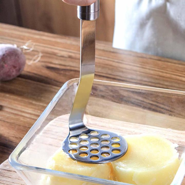 potato-press-potato-masher-stainless-steel-mashed-potato-creative-gadget-fruit-crusher-masher-o6z1