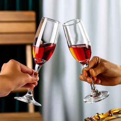 แก้วแชมเปญแก้วคริสตัลไวน์อัดลมชุดแก้วของใช้ในครัวเรือนถ้วยไวน์ถ้วยค็อกเทลคัพเชียนฟัน