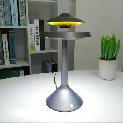 โคมไฟตั้งโต๊ะรูปยูเอฟโอชาร์จไร้สายลอยได้ด้วยแม่เหล็ก3D เสียงรอบทิศทางความคิดสร้างสรรค์ไร้สายอัจฉริยะ