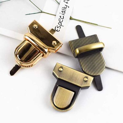 ：“{—— 2/4Pcs Round Head Mortise Lock Clasp Bags Duck Tongue Buckle Luggage Hardware  Screw Clip DIY Handbag Leather Accessories