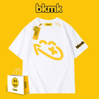 BKMK เสื้อยืดผู้ชายแขนสั้นวินเทจดีไซน์ใหม่ฤดูร้อนพิมพ์ลายสไตล์ฮ่องกง