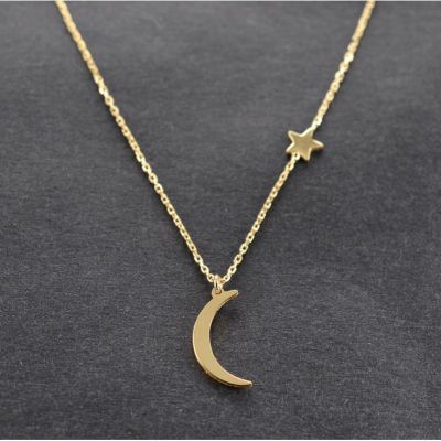 [ZOMI] ashion Multilayer Heart Moon Pendant Necklace Combination Clavicle Chain