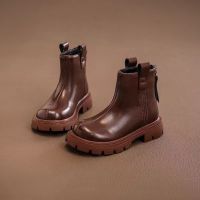 QBELY รองเท้าบูทกันลื่นสำหรับเด็กผู้หญิง,Sepatu BOOT Pendek รองเท้าแฟชั่นลำลองหุ้มข้อหัวมนสำหรับเด็กรองเท้าเด็ก