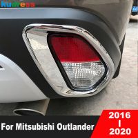 ฝาครอบหลอดไฟไฟตัดหมอกด้านหลังสำหรับ Mitsubishi Outlander 2016-2019 2020ฝาปิดหมอกหางรถโครเมียมส่วนภายนอกชุดประกอบไฟท้าย