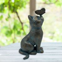 ไม้ประดับนอกบ้านตกแต่งแมวสำหรับสวนกลางแจ้งรูปปั้นสัตว์เรซินแมวพร้อมอุปกรณ์ของตกแต่งรูปผีเสื้อสวน