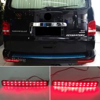 ไฟสำหรับรถ Volkswagen สะท้อนแสง Bemper Belakang LED 2ชิ้นตัวขนย้าย T5 Caravelle Multivan 2003-2011ไฟท้ายสัญญาณหยุดเบรก