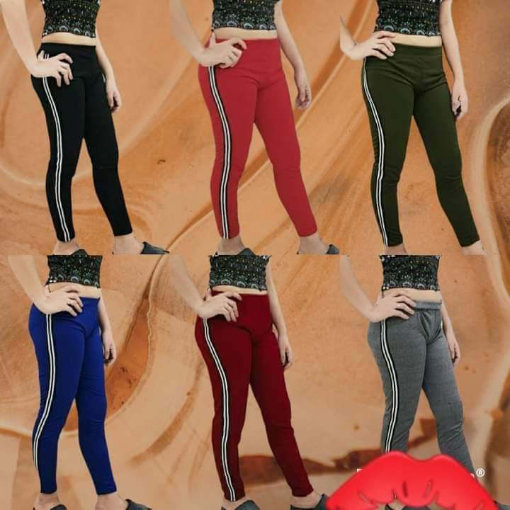 LEGGINGS WITH COTTON TAPE FOR WOMEN FIT UP TO SEMI LARGE RANDOM.
